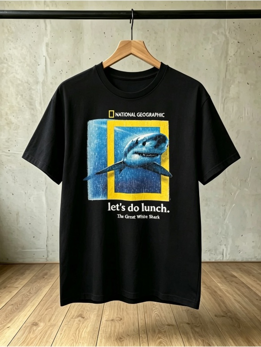 National Geographic Great White Shark Rare T-Shirt Unisex